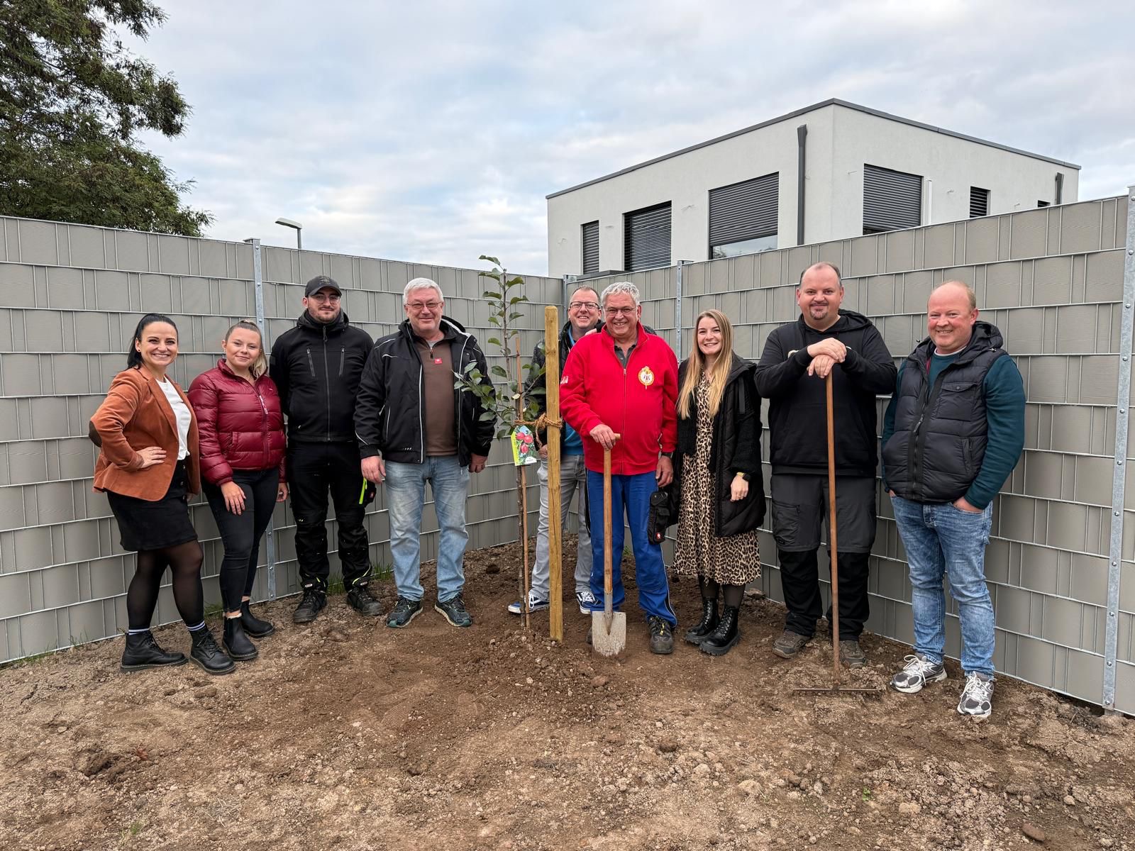 abfee0bb 1332 4032 b1fa 1759d8ca3054